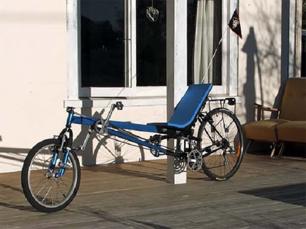 recumbent bicycle with his hands