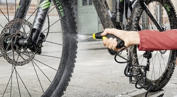 How to wash a bicycle correctly - tips
