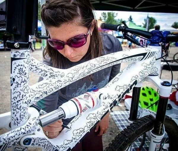 bicycle frame painting