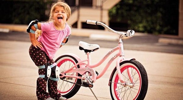 The lightest children's bikes: rating of the best