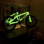 Airbrush on a bicycle: instructions for drawing